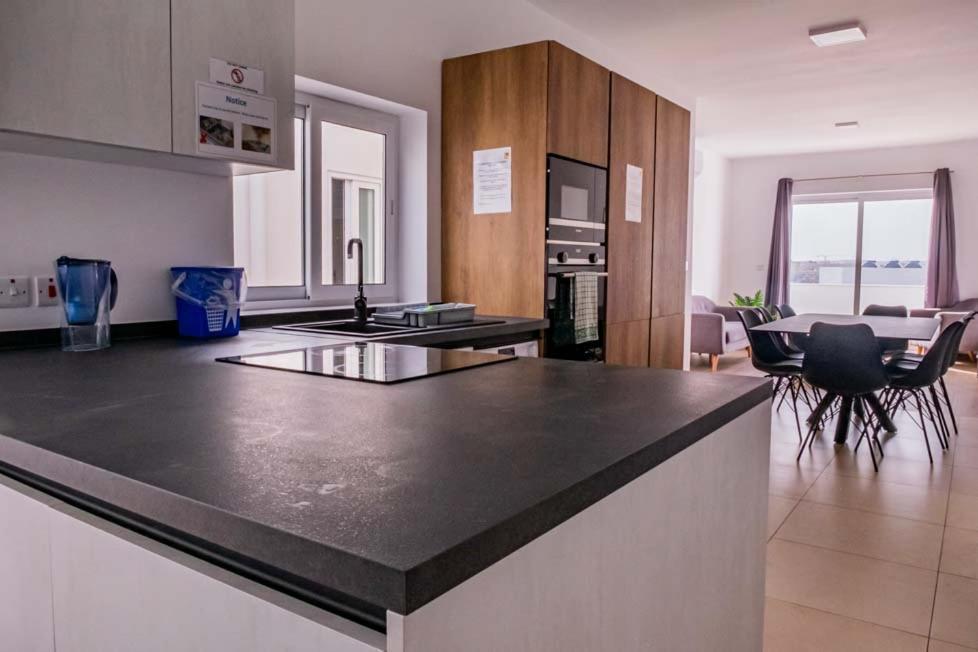 Am Apartments Sliema Luaran gambar